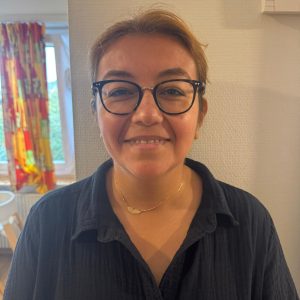 Müzeyyen, stagiaire